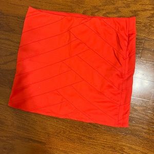 Large Lauren Conrad salmon/orange mini skirt